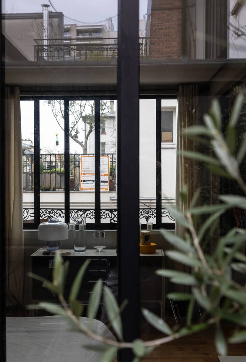 MidCentury Furniture Dealer's Paris Apartment Apartment Therapy